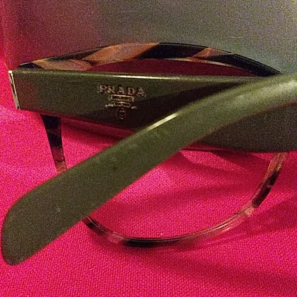 Prada Frames - image 6